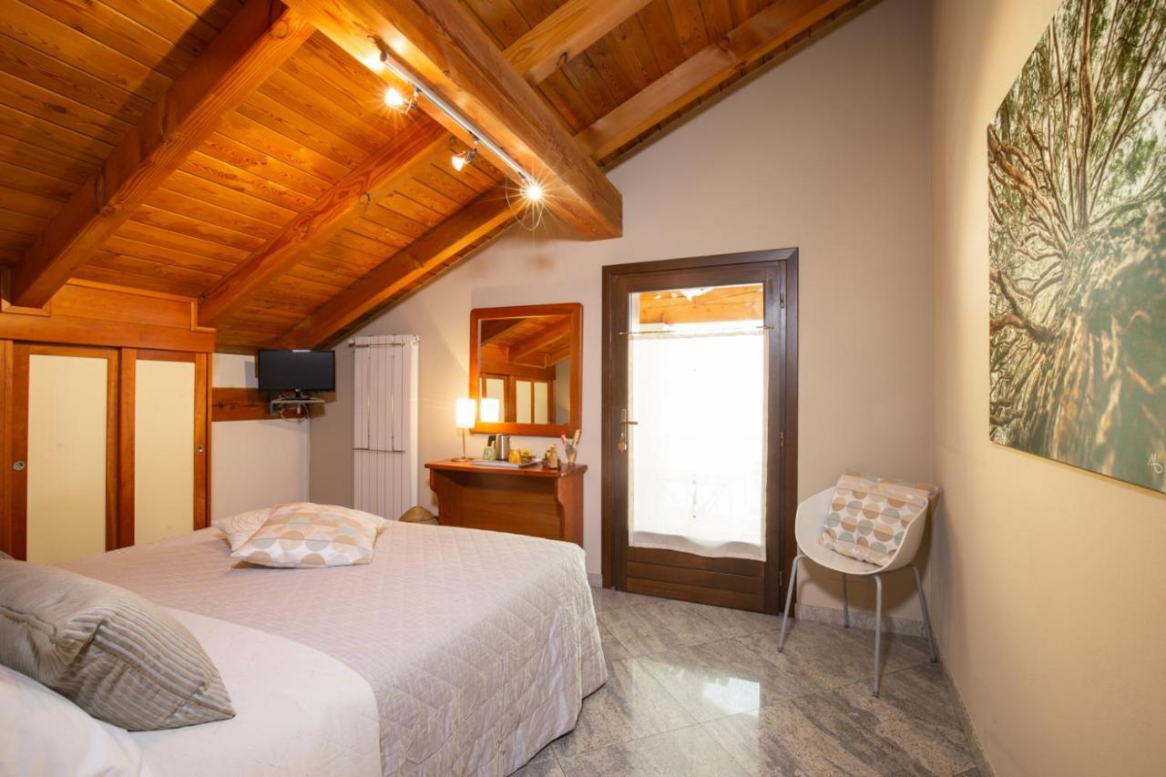 B&B Al Castel Pont-Saint-Martin Kültér fotó