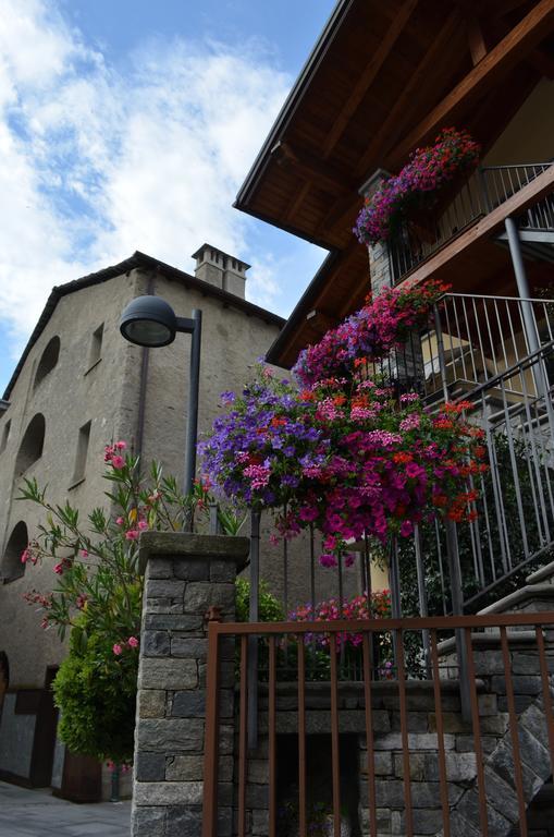 B&B Al Castel Pont-Saint-Martin Kültér fotó